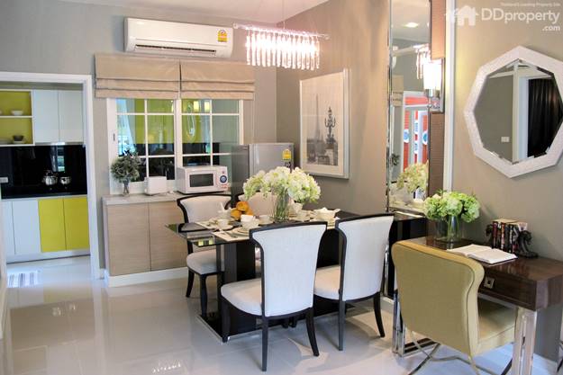 Golden Town On Nut â Pattanakarn  (83)